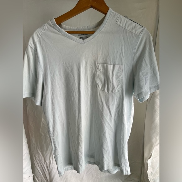 Men’s Size Large T-Shirt Banana Republic - Picture 1 of 3